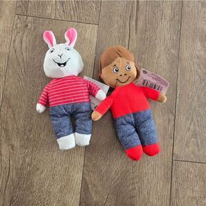 ARTHUR Plush dolls